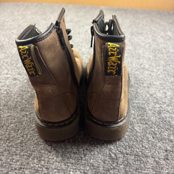 DR MARTENS Kids Brown Leather Delaney Lace Up Side Zip Boot size: 3 - Picture 3 of 8